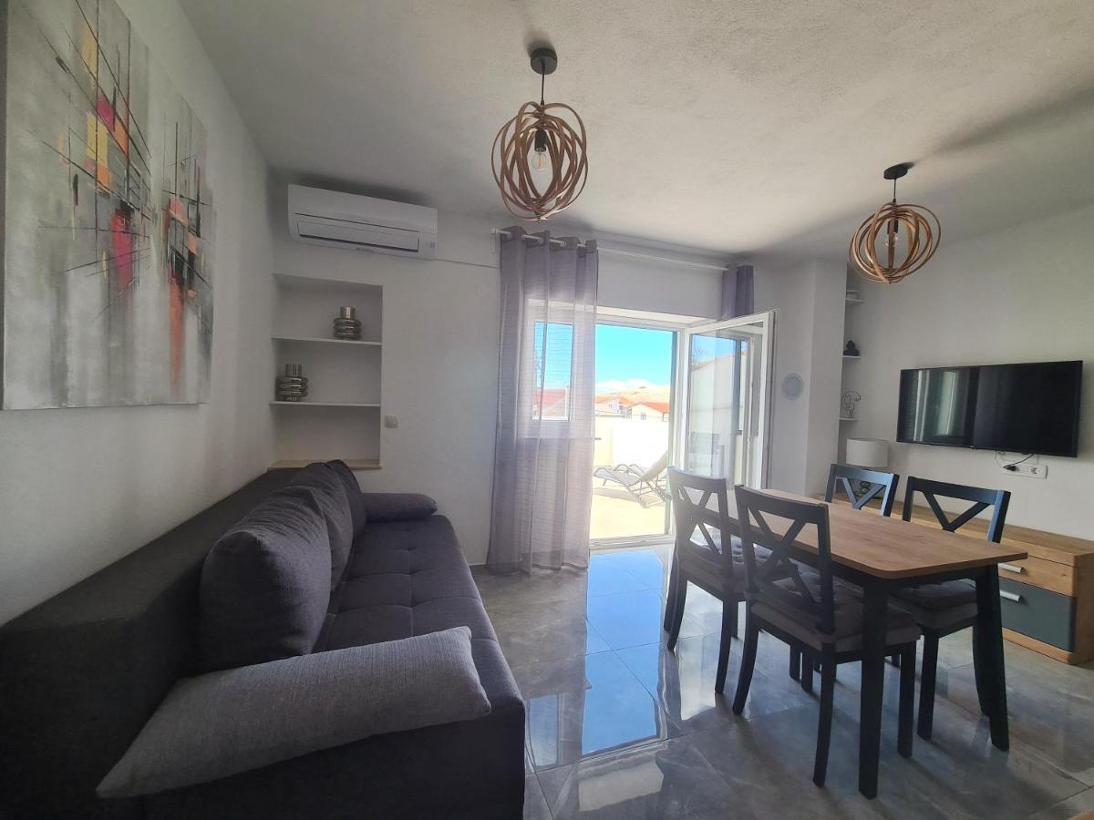 Hello Sunshine - Apartment On The Beach Zubovići Dış mekan fotoğraf